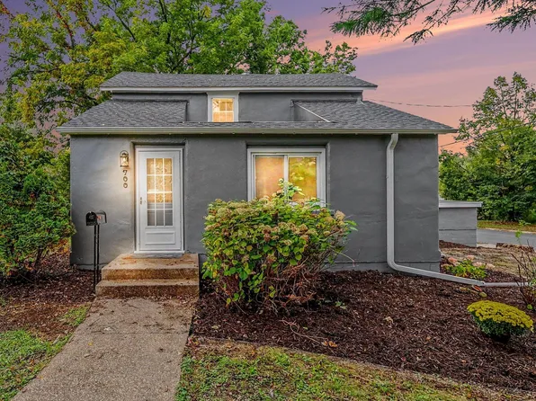700 Nevada St, Northfield, MN 55057