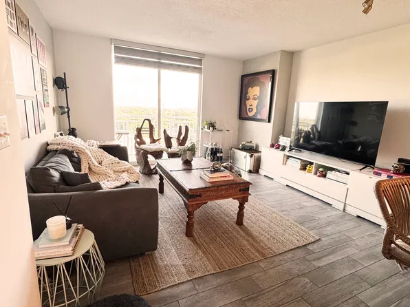 3000 Coral Way APT 703, Miami, FL 33145