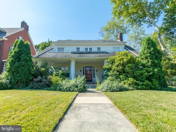 136 E Springettsbury Ave, York, PA 17403