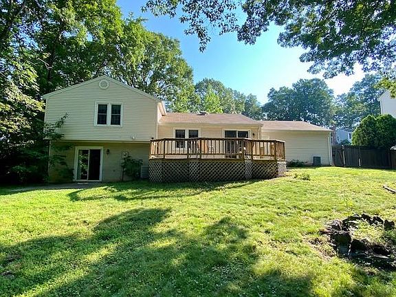 5th image of 14700 Saint Germain Dr