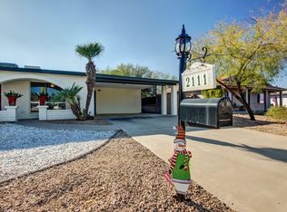 2111 E Beck Ln, Phoenix, AZ 85022