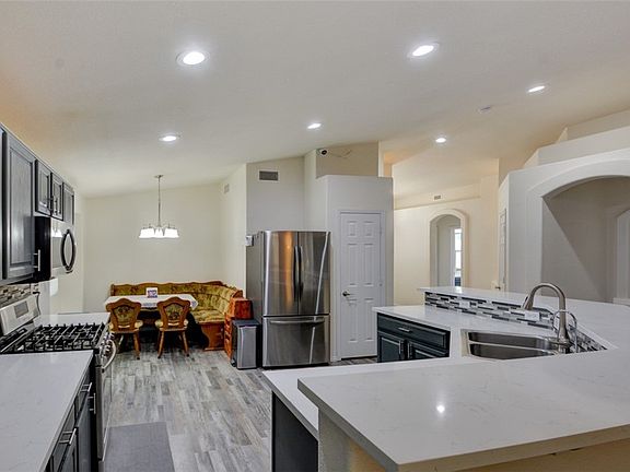 4th image of 7714 Morning Lake Dr