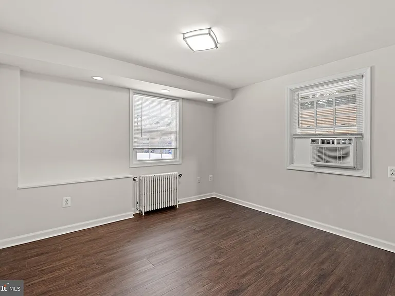 1700 Dewitt Ave #1 — Photo 13