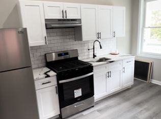 498 W State St #1F, Trenton, NJ 08618