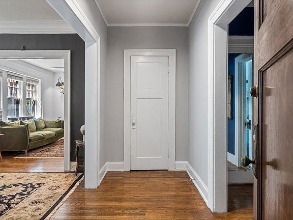 3rd image of 2018 Sherman Ave APT 1W