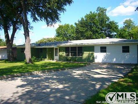 1st image of 206 Northaven St