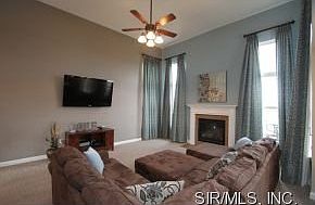5th image of 423 Chadwyck Dr