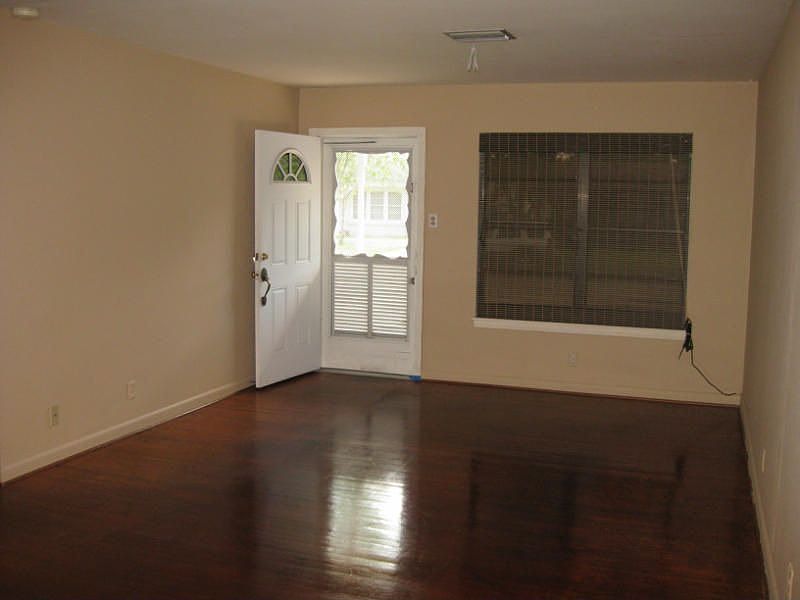 1st image of 5930 Norvel Dr