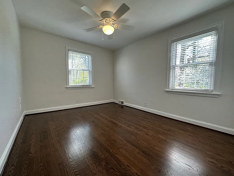 907 Wood Ave — Photo 16