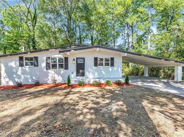 1492 Hammack Dr, Morrow, GA 30260