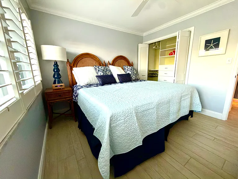 25870 Hickory Blvd #305 — Photo 14