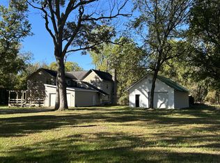 48069 M 40, Paw Paw, MI 49079