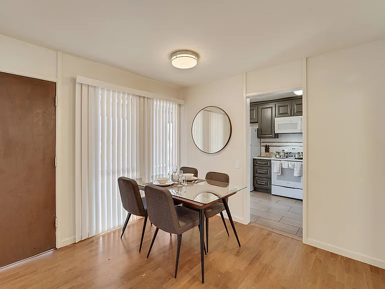 Berkeley Park Apartments — Photo 47
