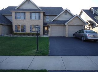 1510 Lakewood Ln, Schererville, IN 46375
