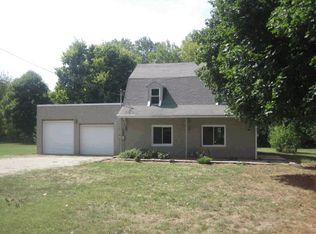 6714 Derbyshire Rd, Indianapolis, IN 46227