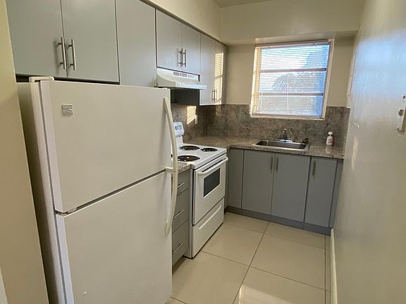 New, Renovated Kitchen