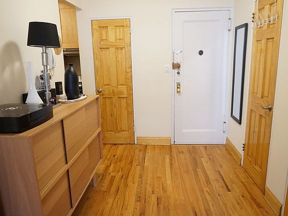 5th image of 20 W 87th St APT 3D