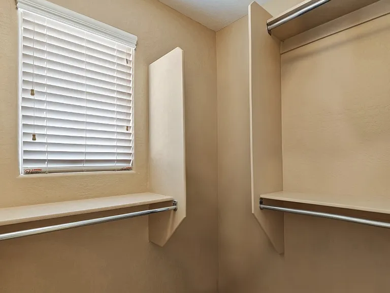 3672 W Muirfield Ct — Photo 12