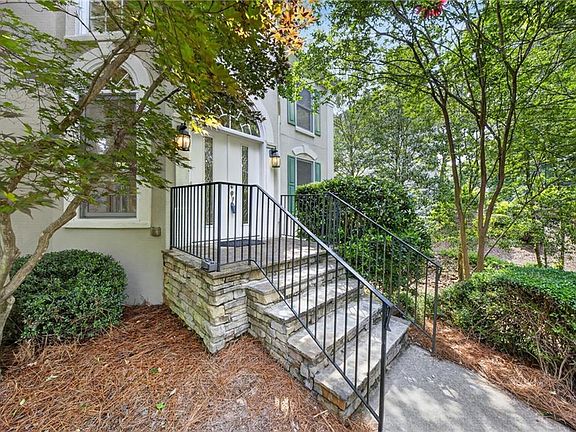 5th image of 1995 Woods River Ln
