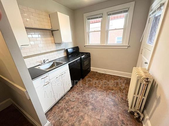 4th image of 1025 Dana Ave APT 4