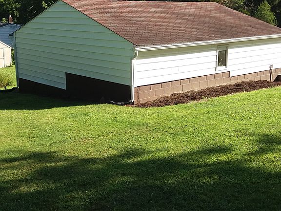 5th image of 3490 Wilson Ave