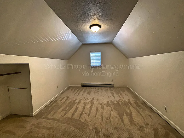 715 Elati St — Photo 16