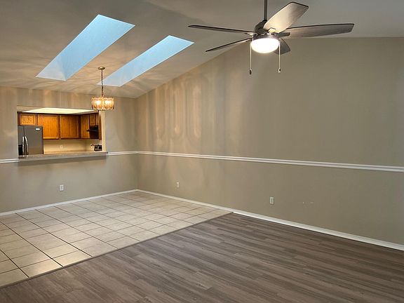5th image of 10770 Ironstone Dr S