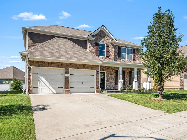 917 Round Dr, Murfreesboro, TN 37128