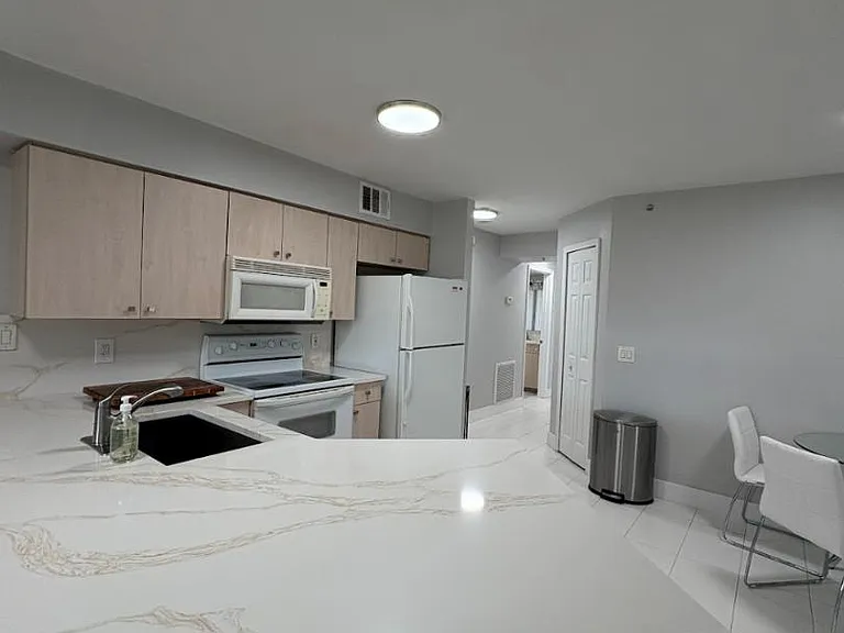 Unit Photo