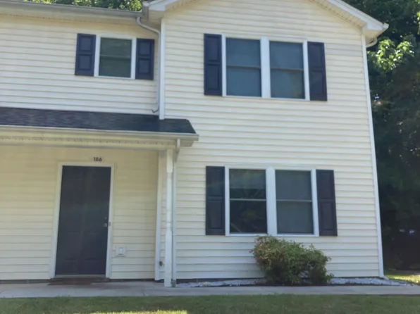 190 Walnut St, Amherst, VA 24521