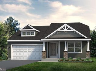 400 Bronwyn Ln, Shippensburg, PA 17257