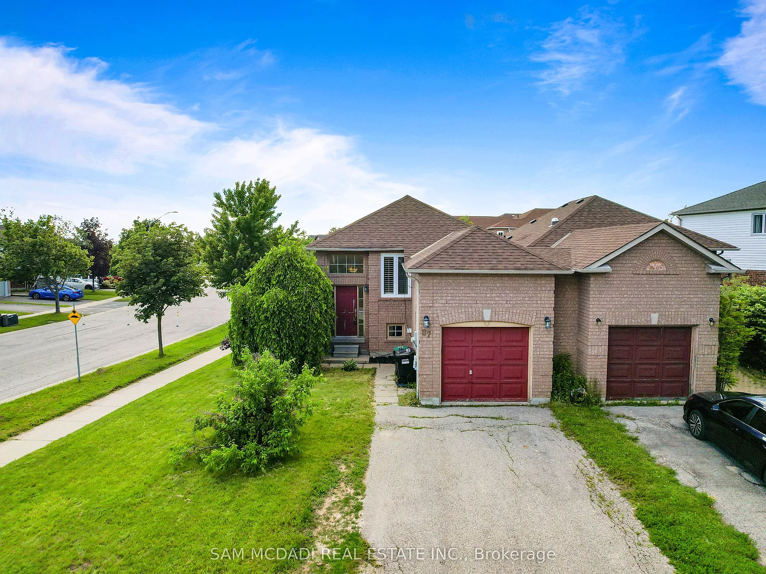 3 bed, $2,700 — Photo 1