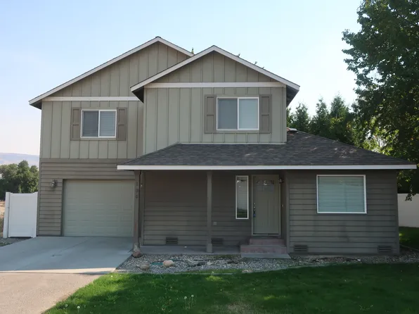 135 S Cove Ave, Wenatchee, WA 98801