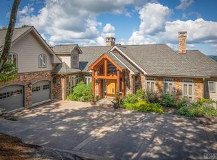607 Eagle Dr, Sapphire, NC 28774