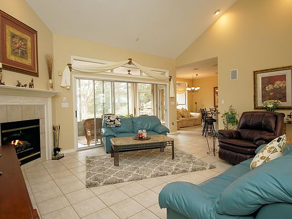 4th image of 1549 Glenlake Cir