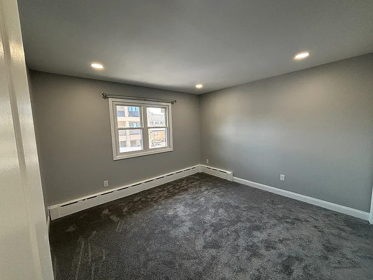 260 Court Ave #2 — Photo 17