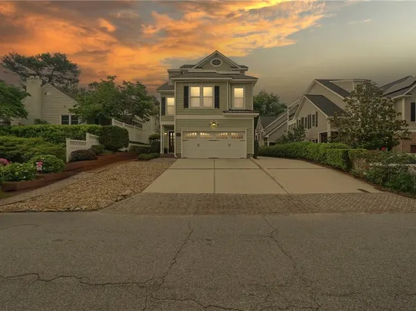 302 55th St #B, Virginia Beach, VA 23451