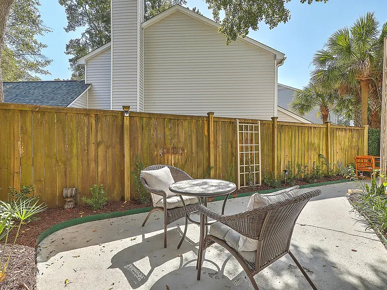 1343 Cassidy Ct #A — Photo 20