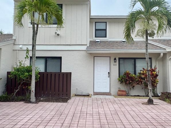5325 Tennis Ln