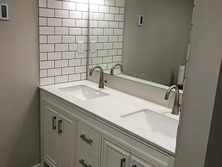 Double vanity