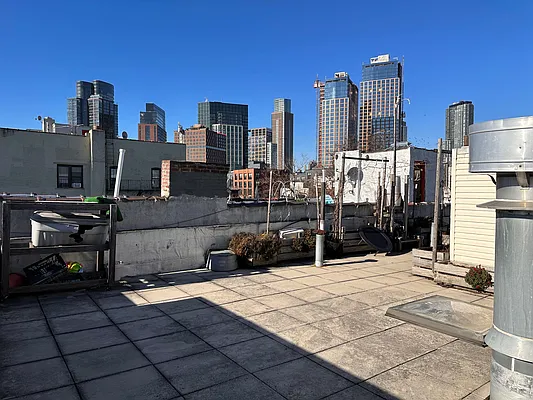 Rented by Byson Real Estate Company | media 2