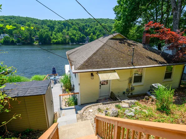 76 Pine Rock Road, Southbury, CT 06488