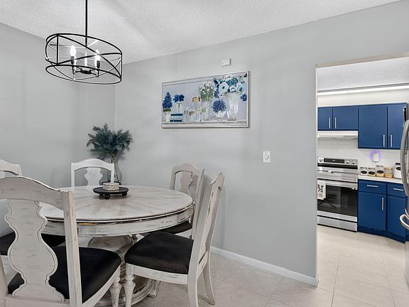 4th image of 3331 NW 47th Avenue #3242