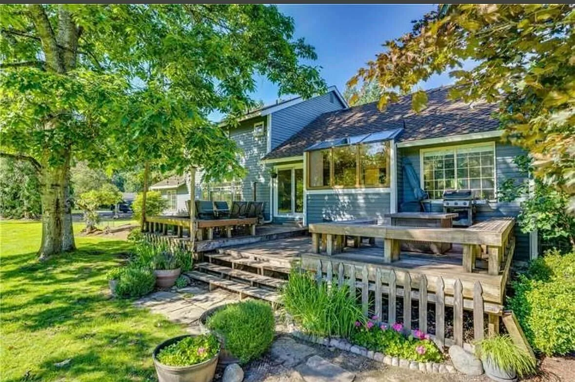 Issaquah Oasis — Photo 2