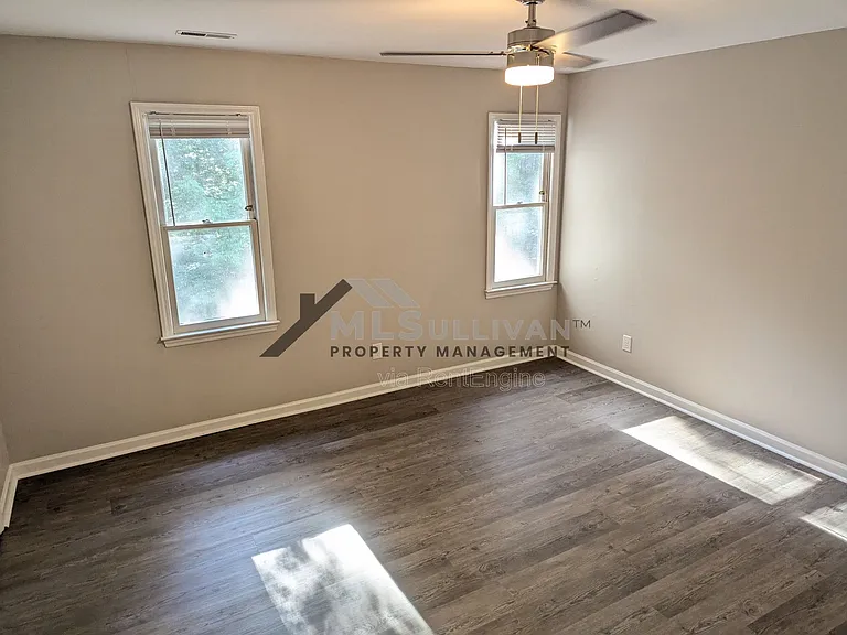 4424 American Dr — Photo 11