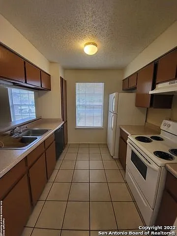 5311 Ashbury Dr — Photo 4