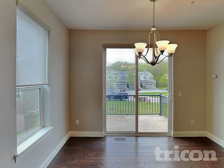 14361 Parkside Ct NW — Photo 3