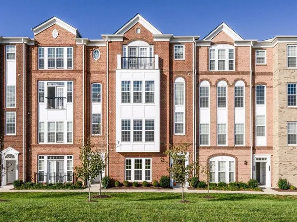 42823 Burrell Sq, Ashburn, VA 20147