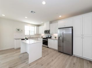 352 Sunrise Ln, Stanton, CA 90680