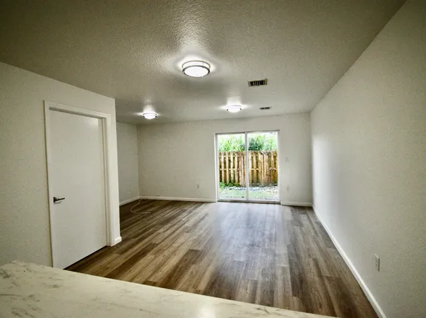 235 SW 6th Ln, Florida City, FL 33034